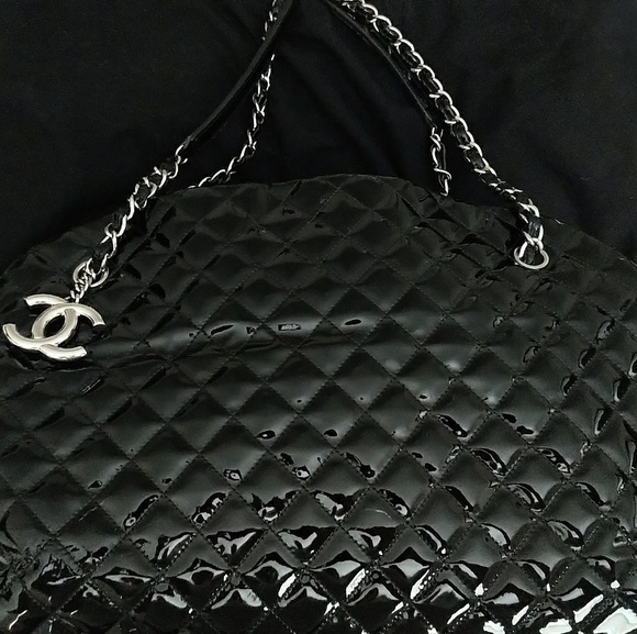 Chanel Mademoiselle Bowling Black Patent XL - Picture 2 of 4